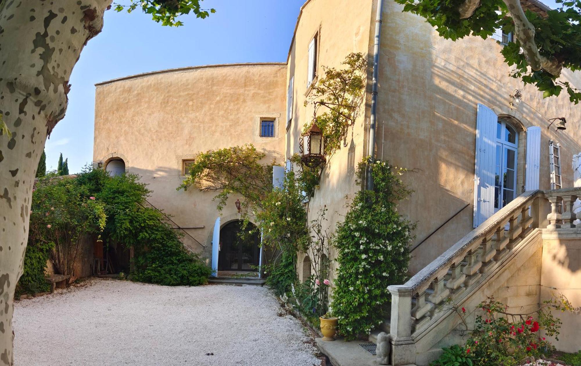 Rue Du Chateau A Cabrieres D'Avignon Bed and Breakfast Εξωτερικό φωτογραφία