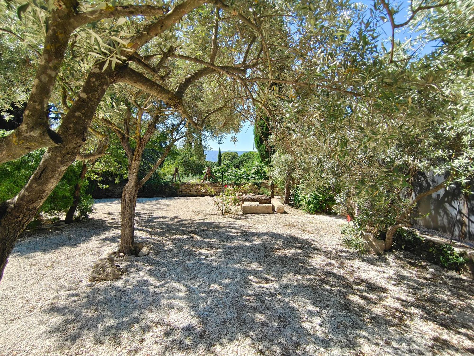 Rue Du Chateau A Cabrieres D'Avignon Bed and Breakfast Εξωτερικό φωτογραφία