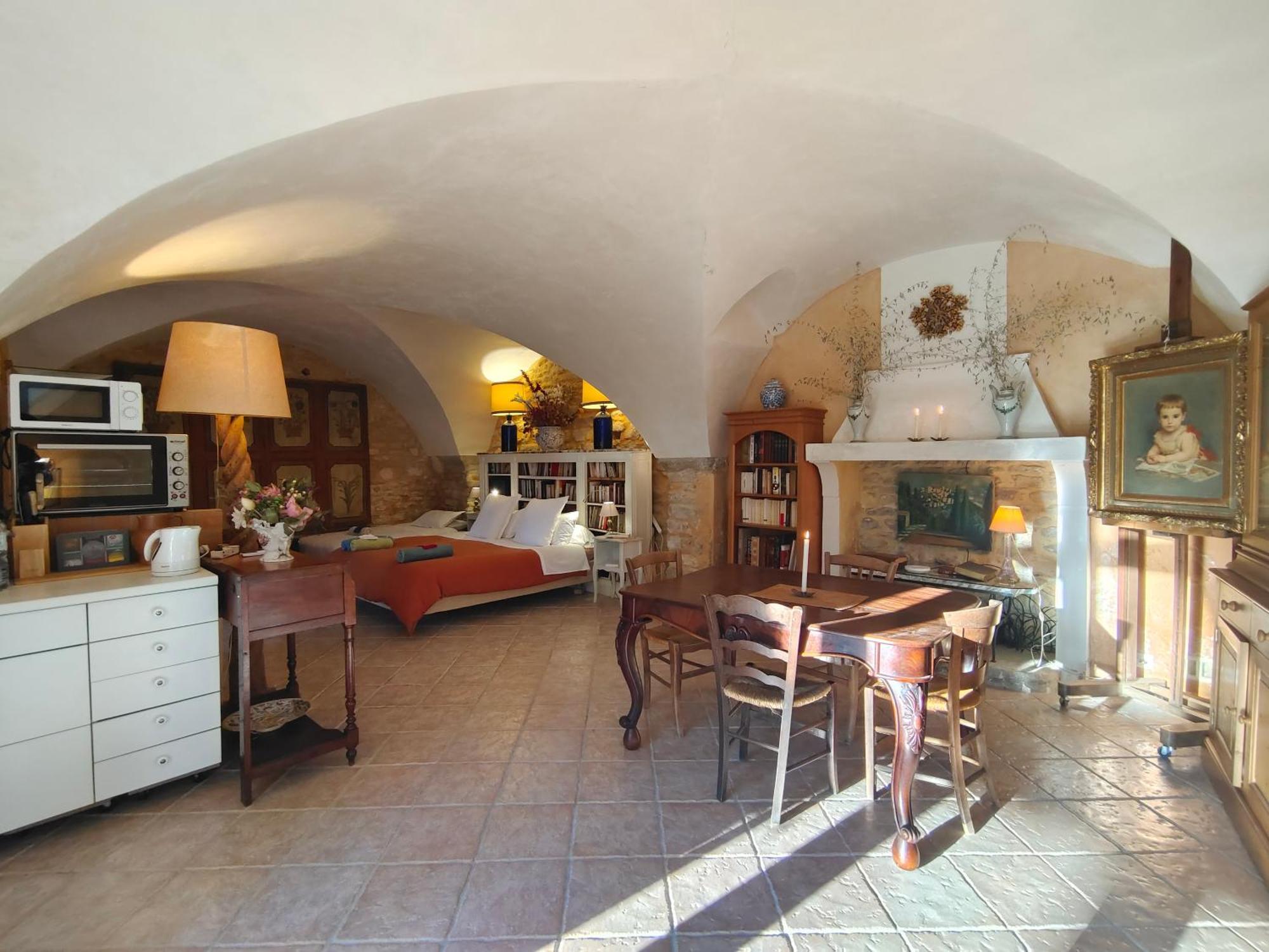 Rue Du Chateau A Cabrieres D'Avignon Bed and Breakfast Εξωτερικό φωτογραφία
