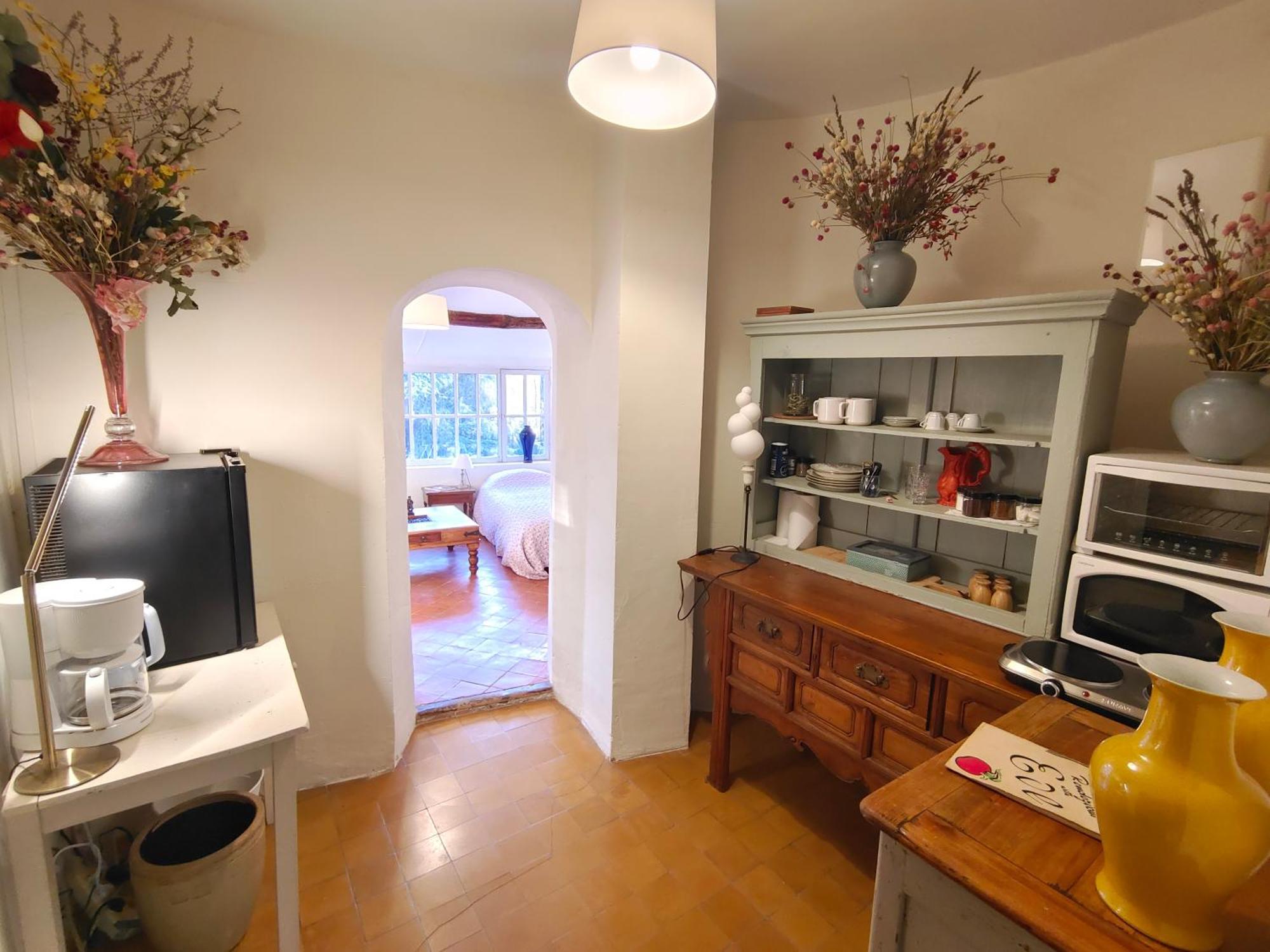 Rue Du Chateau A Cabrieres D'Avignon Bed and Breakfast Εξωτερικό φωτογραφία
