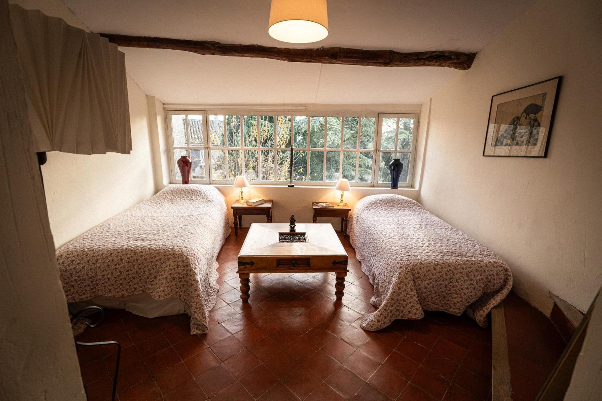 Rue Du Chateau A Cabrieres D'Avignon Bed and Breakfast Εξωτερικό φωτογραφία